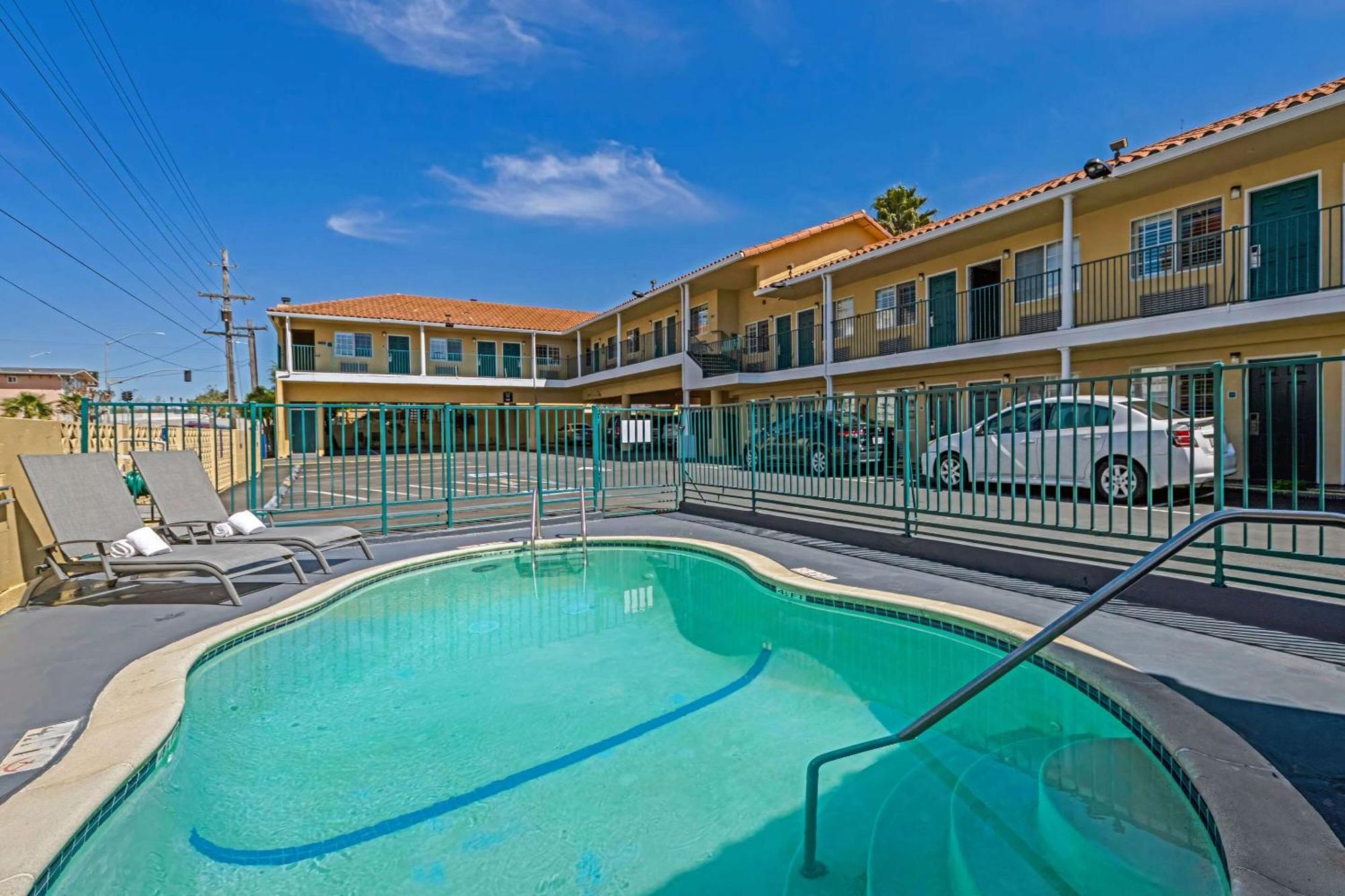 Comfort Inn Boardwalk Santa Cruz Exterior foto